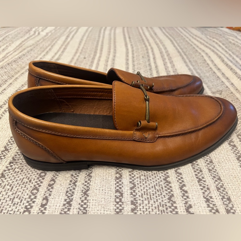 Vince Camuto Tan Leather Loafers